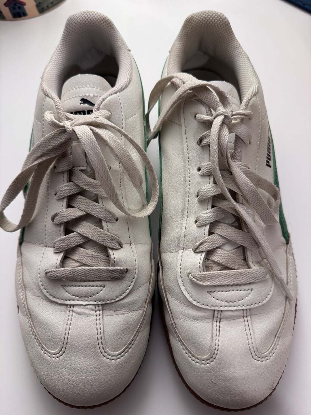 Puma White and Green Casual Sneakers with Gum Sole
